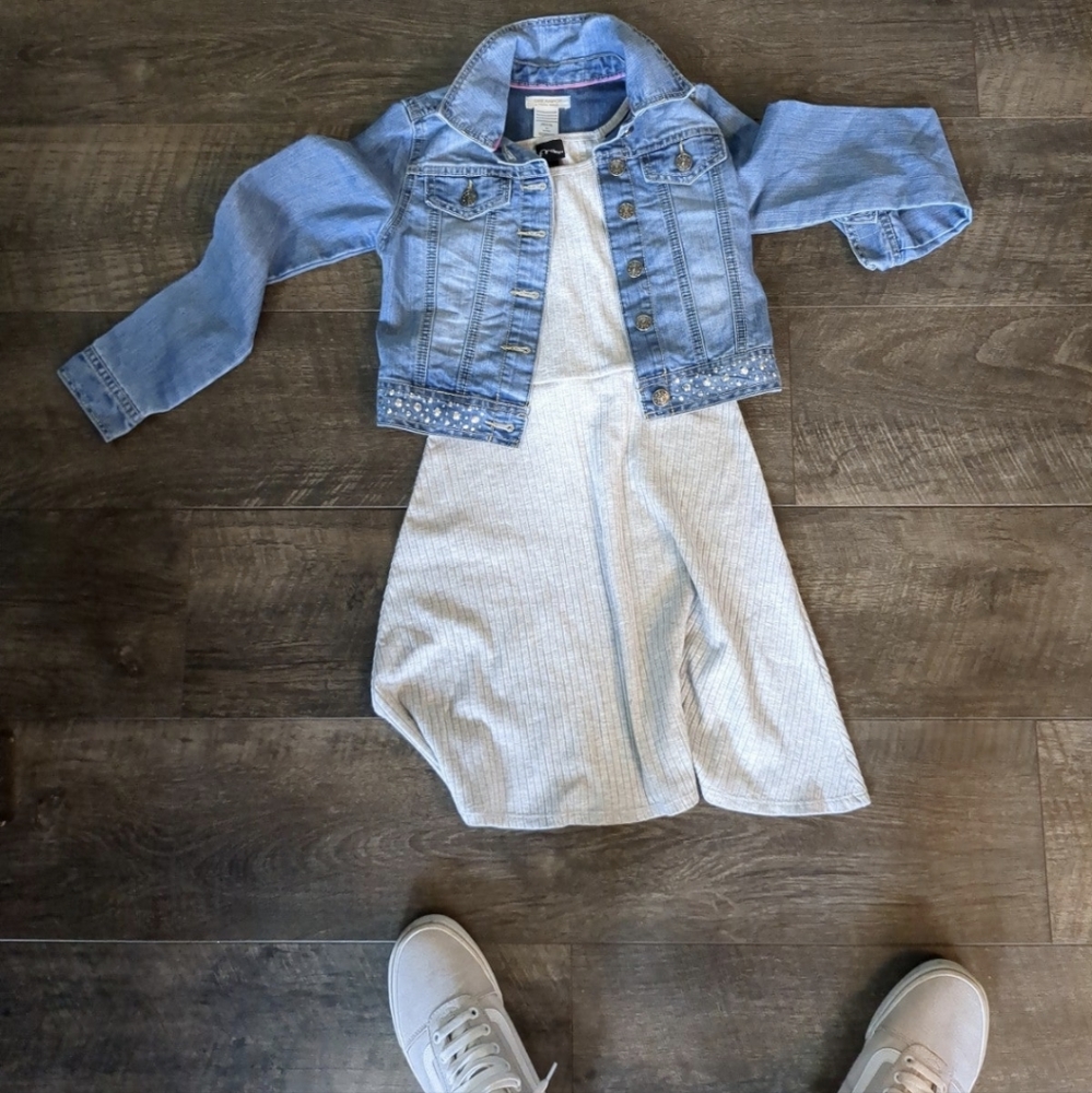Girls size 7/8 outfit